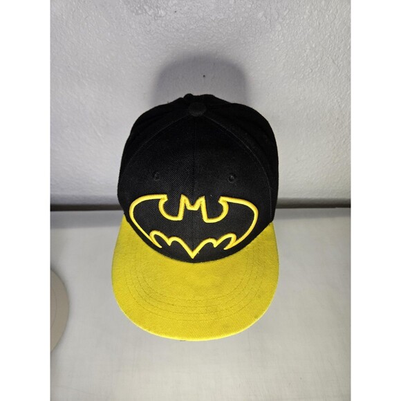 Batman Hat Cap Snap Back Black Yellow Comic Hero Logo Mens One Size Cosplay - Picture 5 of 6